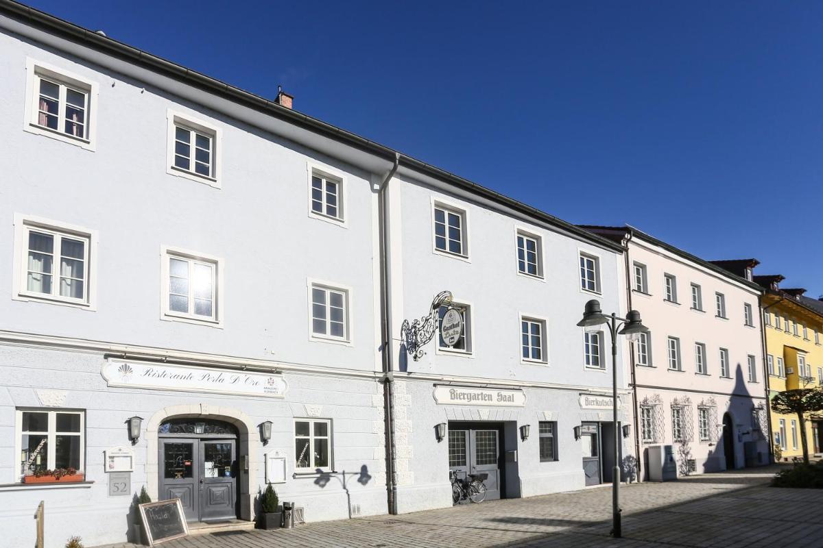 Hotel Lutz - Housity