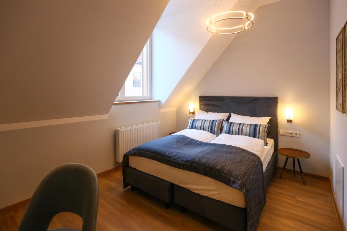 Hotel Lutz - Housity