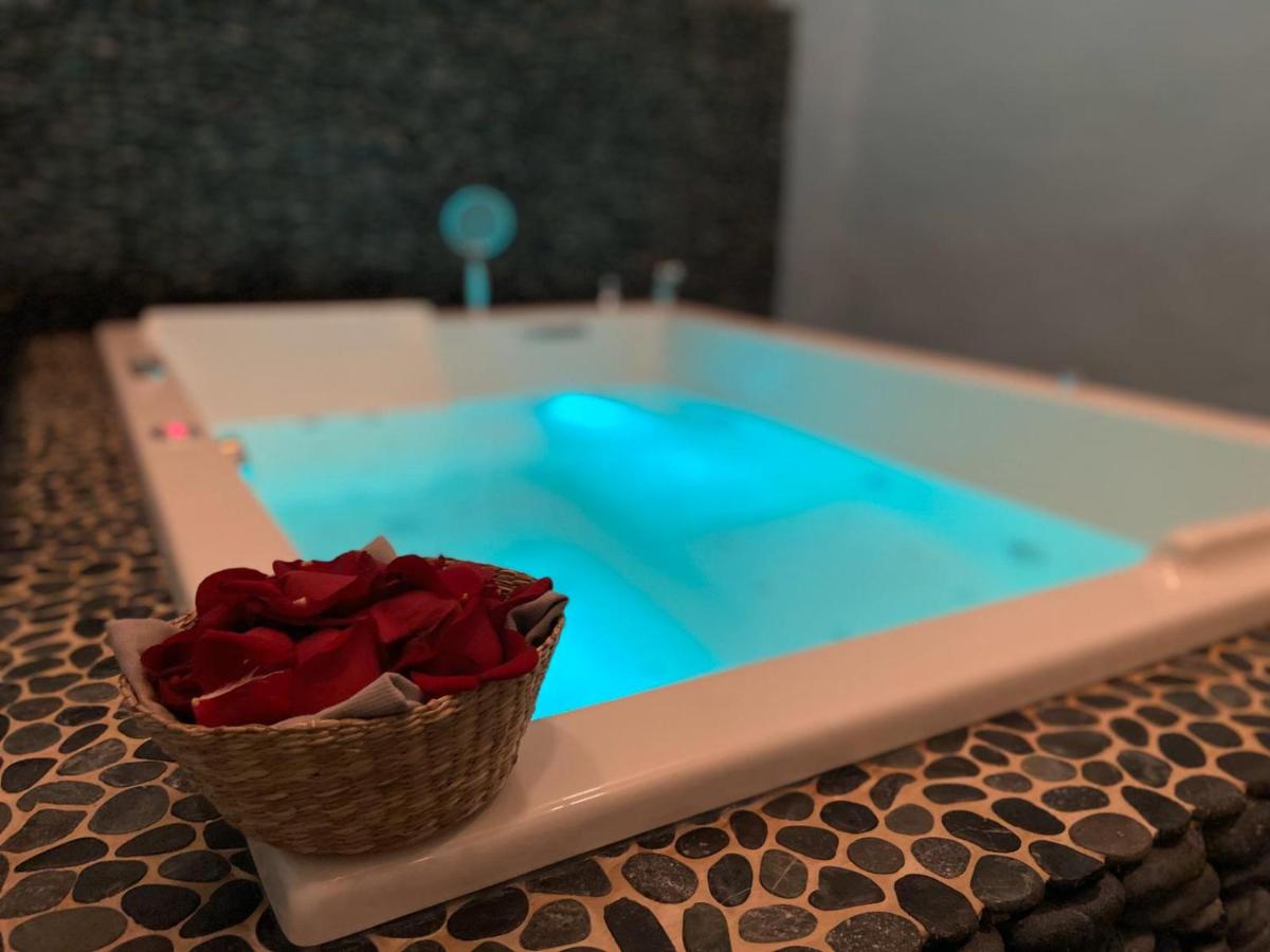 Photo de la galerie de l'établissement Domaine Riberach - Hotel 4 - Restaurant gastronomique - Spa - Piscine - Vignoble, à Bélesta