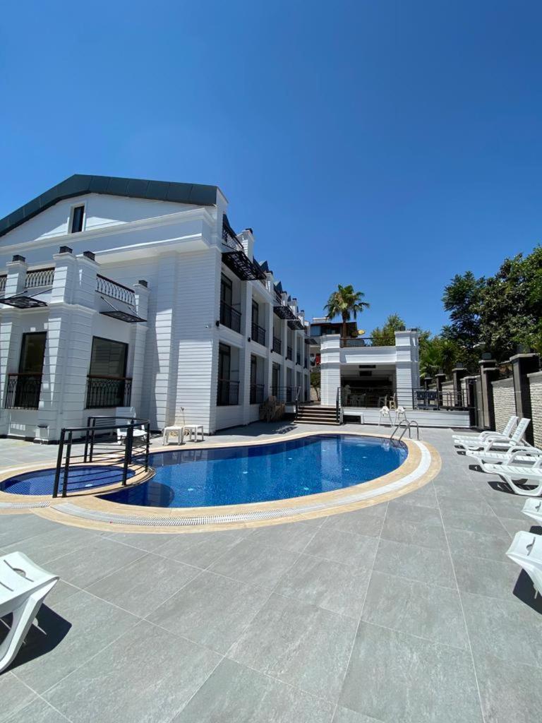 MİYAS LUXURY HOTEL - Housity