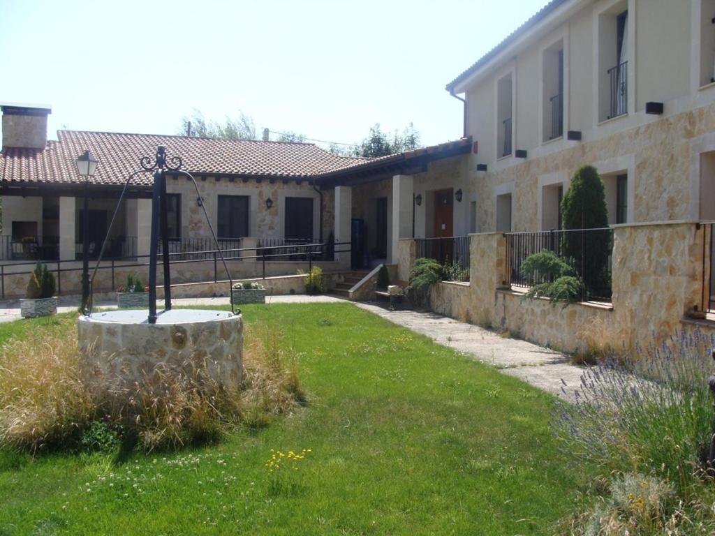 Alojamiento Rural La Henera - Housity