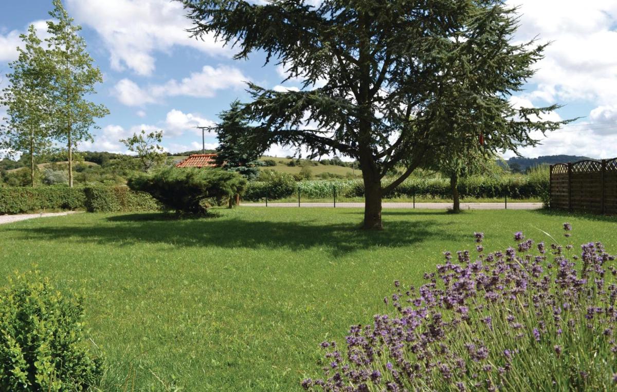 Gite De La Lombardie - Housity