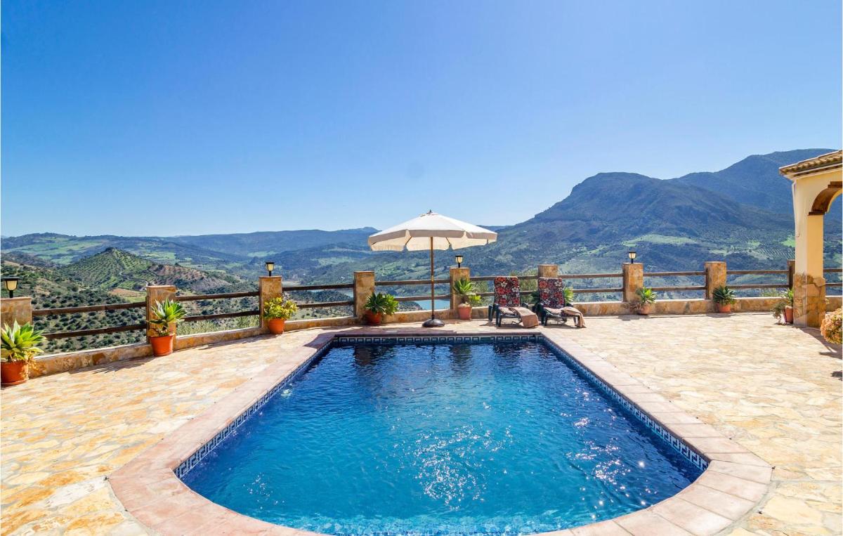 2 Bedroom Amazing Home In El Gastor - Housity
