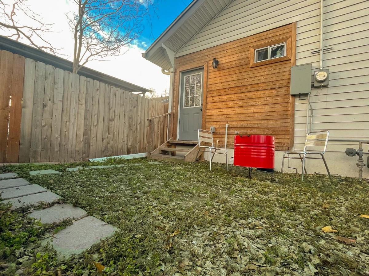 THE FARMHOUSE - FAMILY FRIENDLY DOWNTOWN COTTAGE - Housity