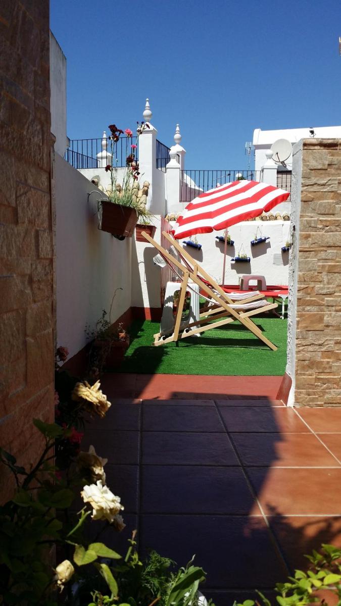 Pension Doña Trinidad - Housity