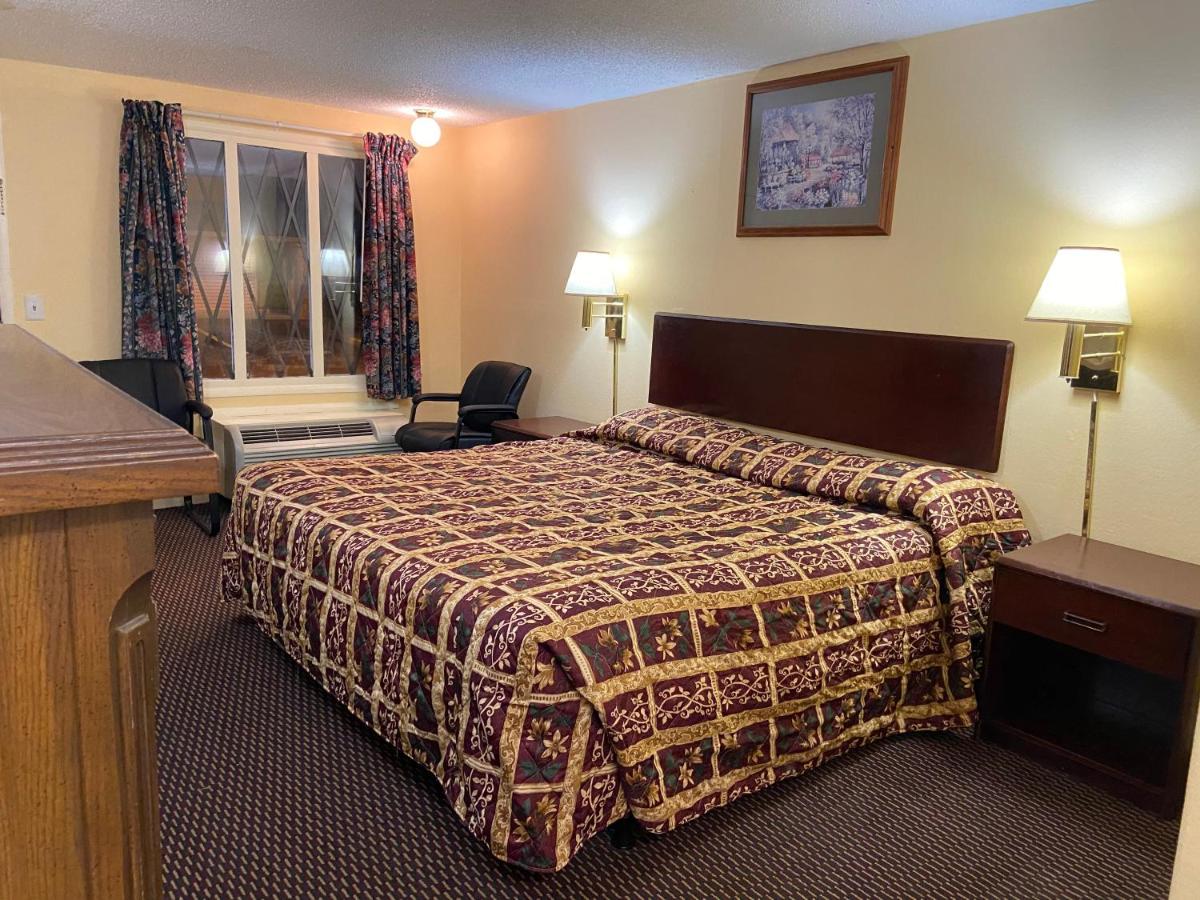 Corbin Inn - Housity