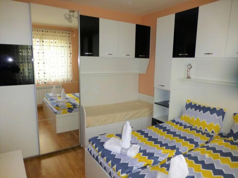 Mia's Apartment, Stylish One Bedroom Suite - Hizvo