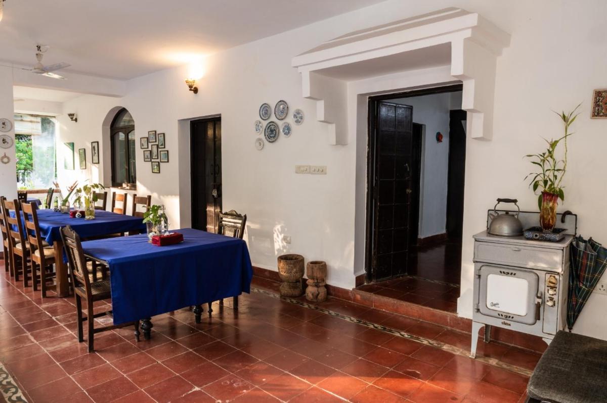 Island House Goa - Housity