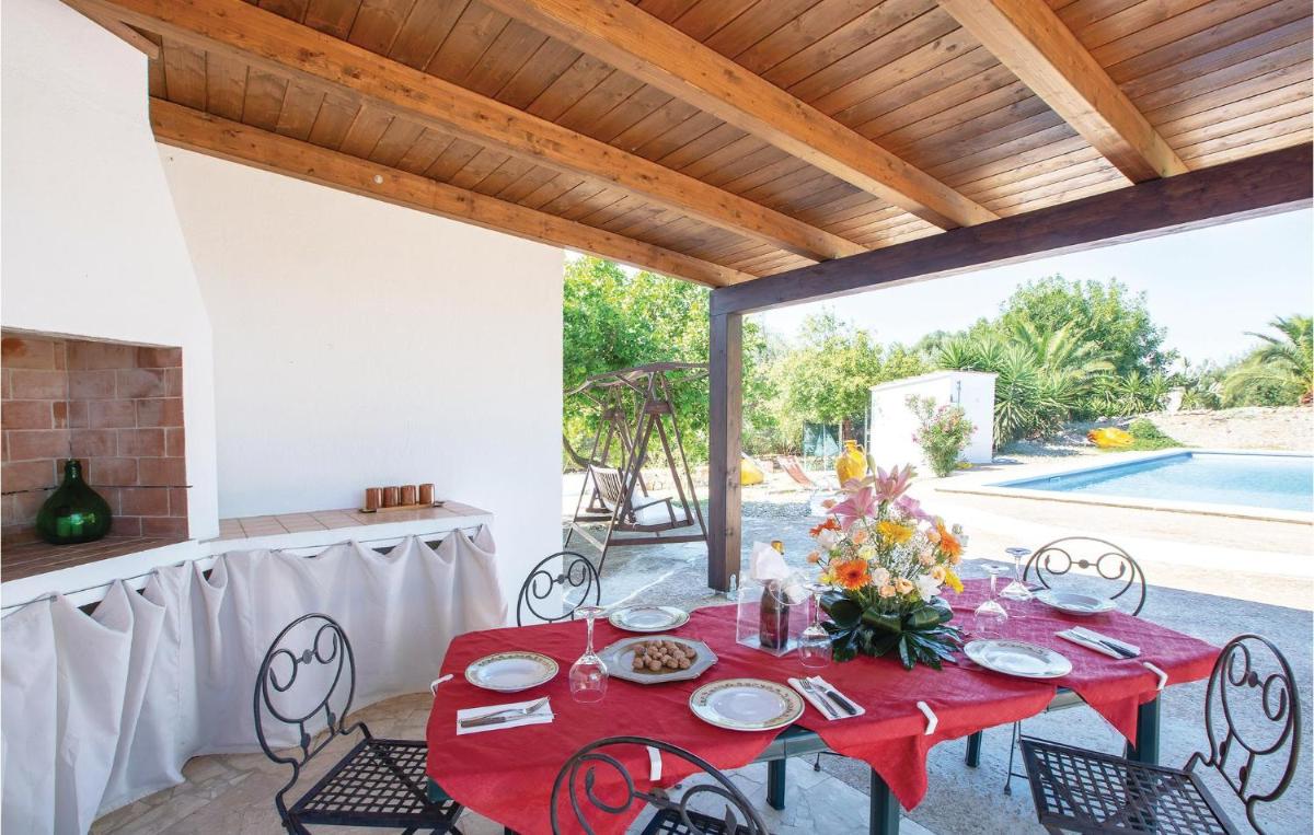 Lovely Home In Carovigno Br - Housity