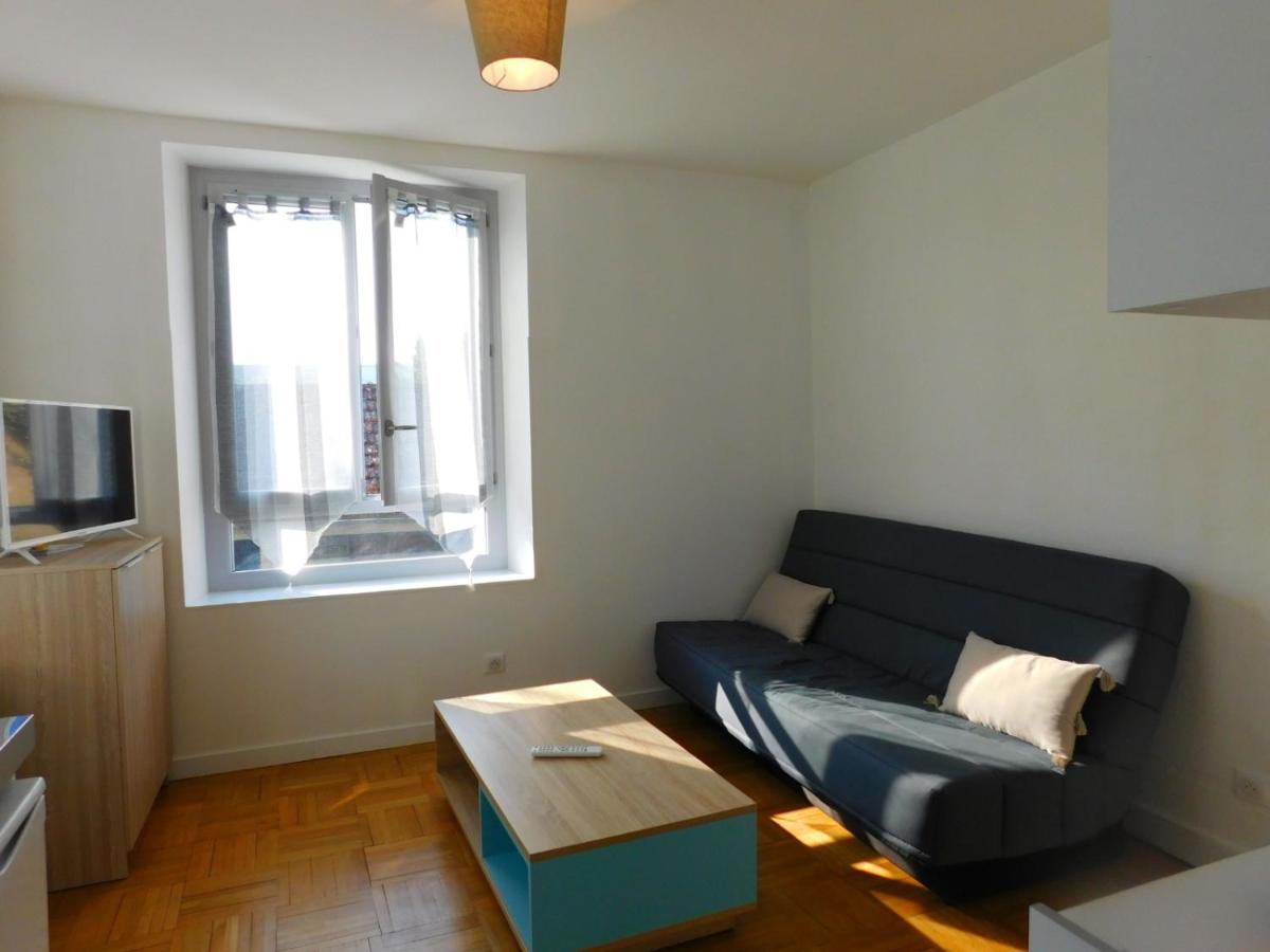 Appartement situé en centre ville de Saint Aignan - Housity