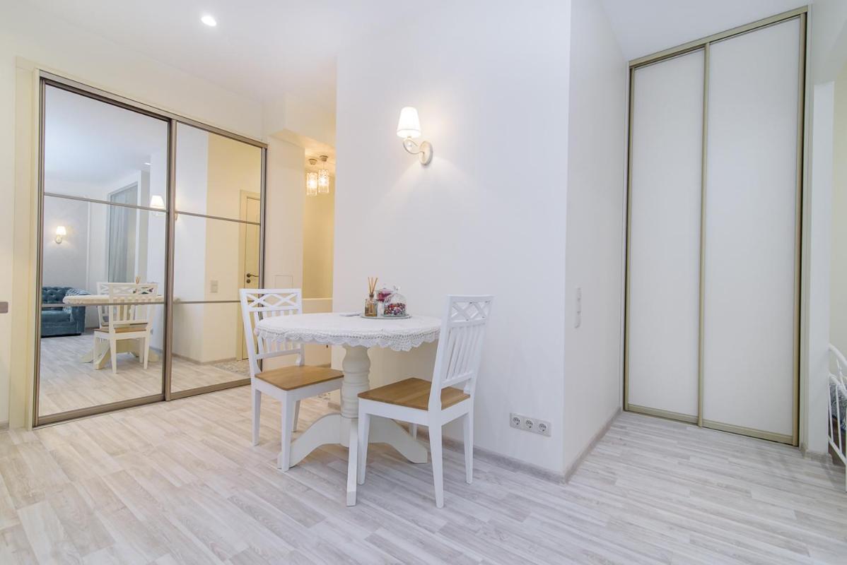 M.K. Čiurlionis 7 - Housity