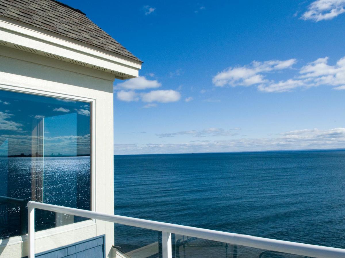 Beacon Pointe on Lake Superior - Housity