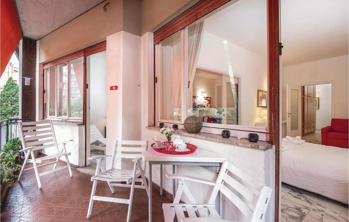 Falconieri - Housity