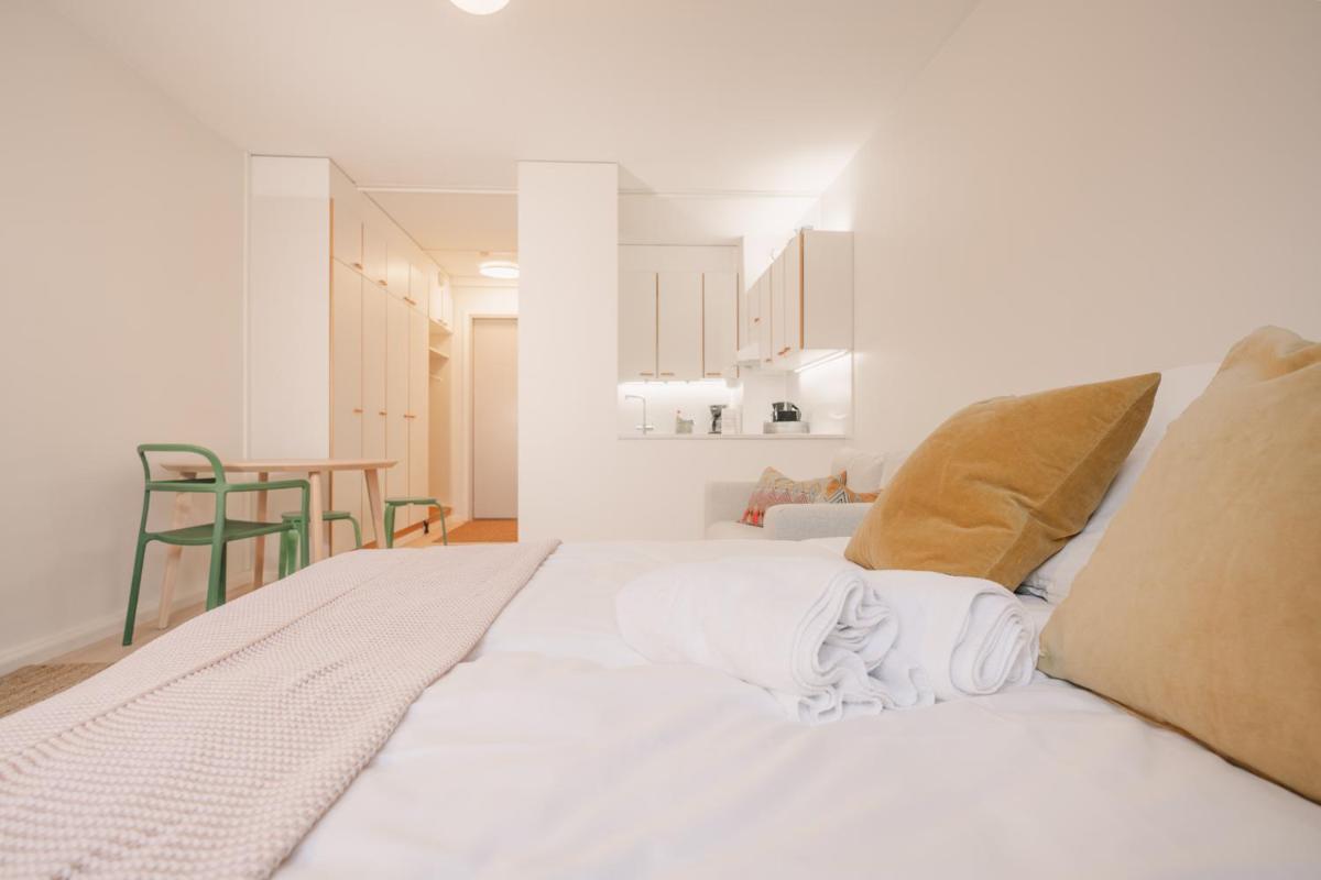 Fresh studio with balcony in central Turku - Housity