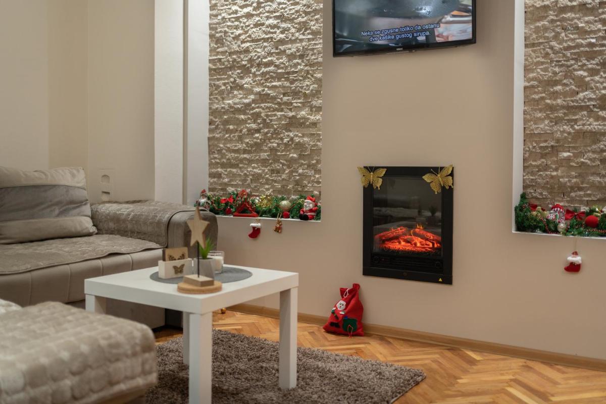 Gold apartman Vršac - Housity