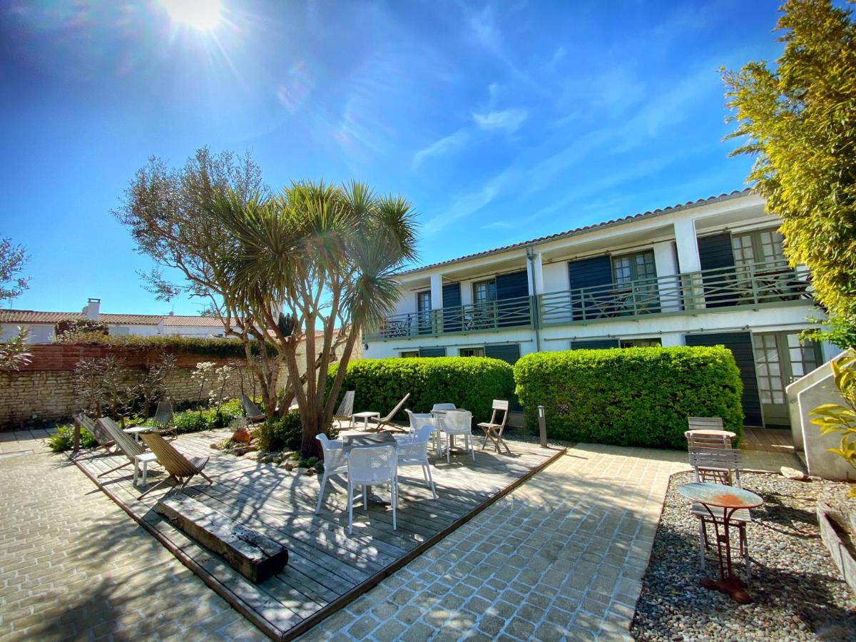 Jardin de l'établissement Hotel L'Océan