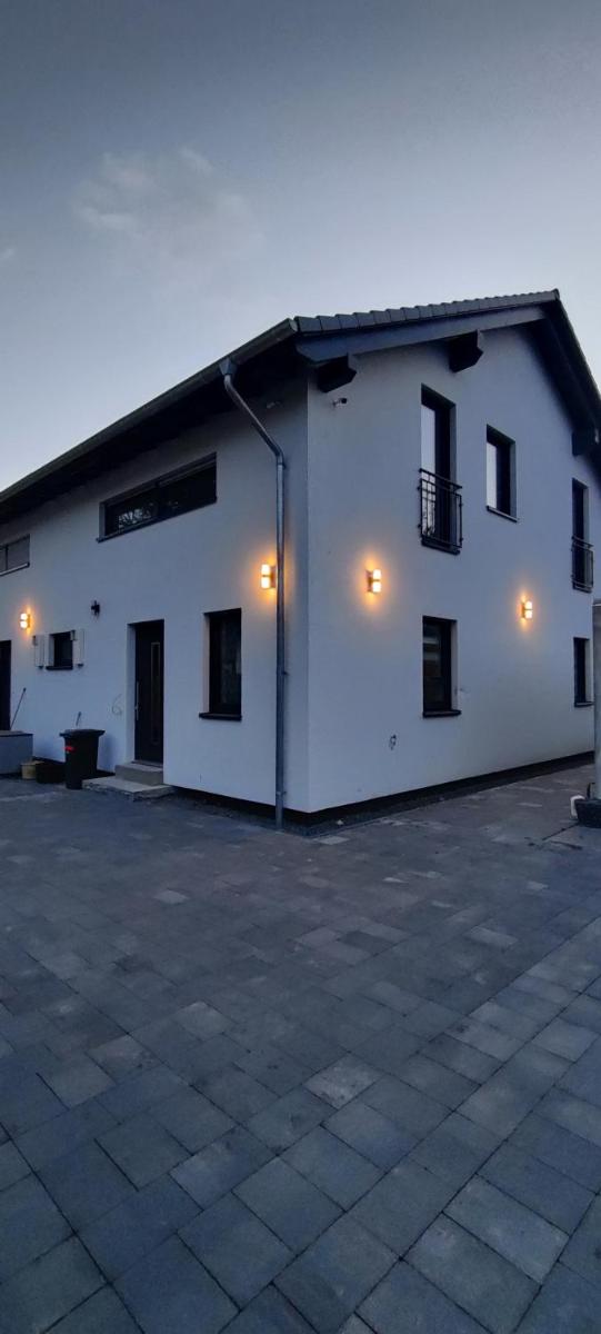 Relaxhaus - Housity