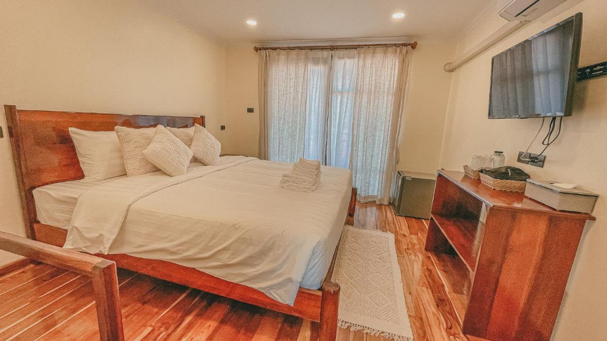 Chiangkhan Town Hotel - Housity