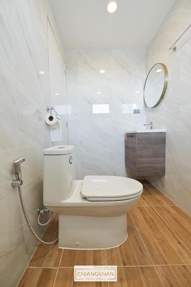 Chiangkhan Town Hotel - Housity
