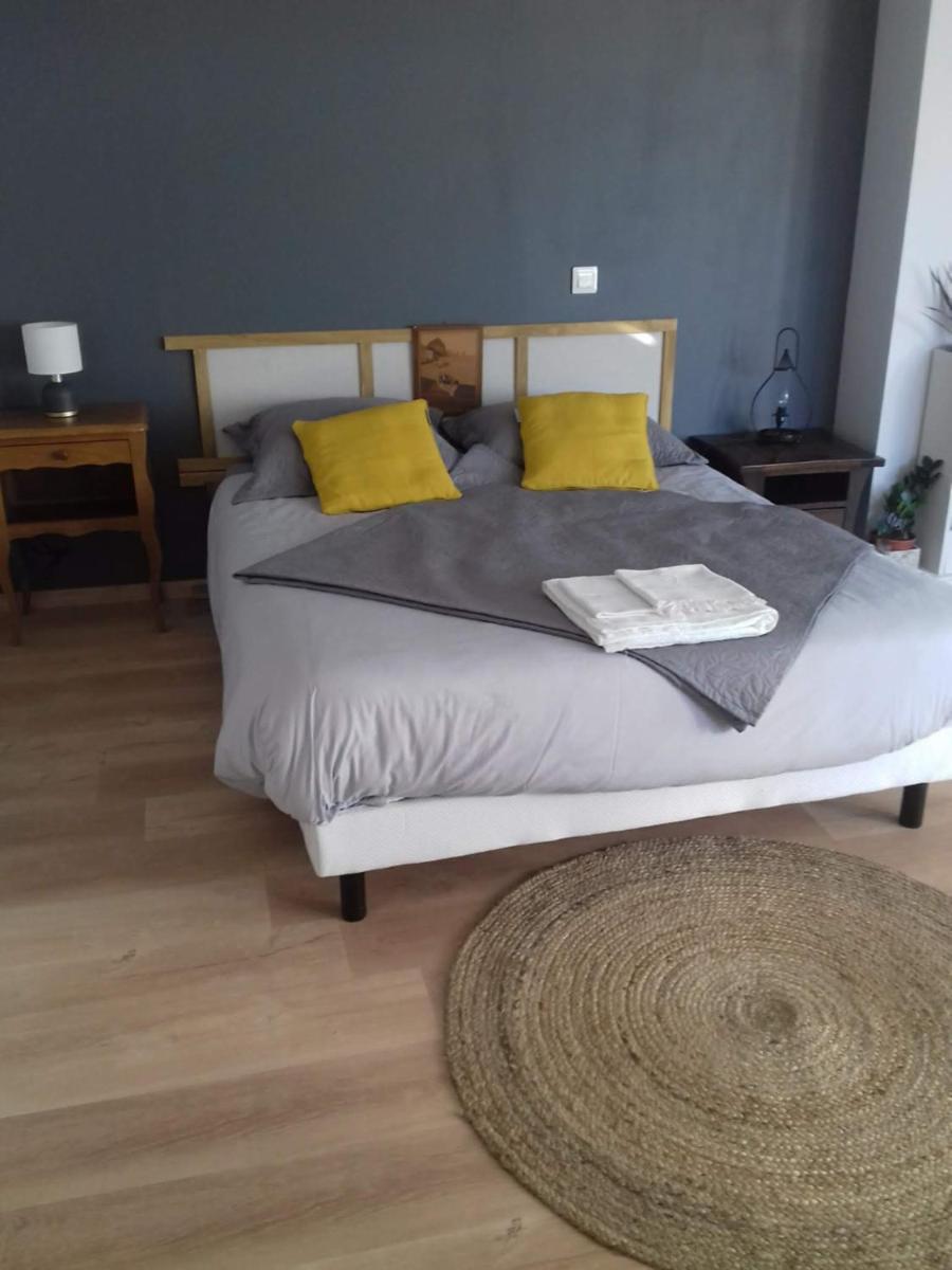 Agréable chambre meublée, vue sur la vallée de l'Auxois - Housity