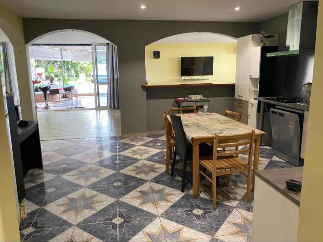 Villa Hubana - Housity
