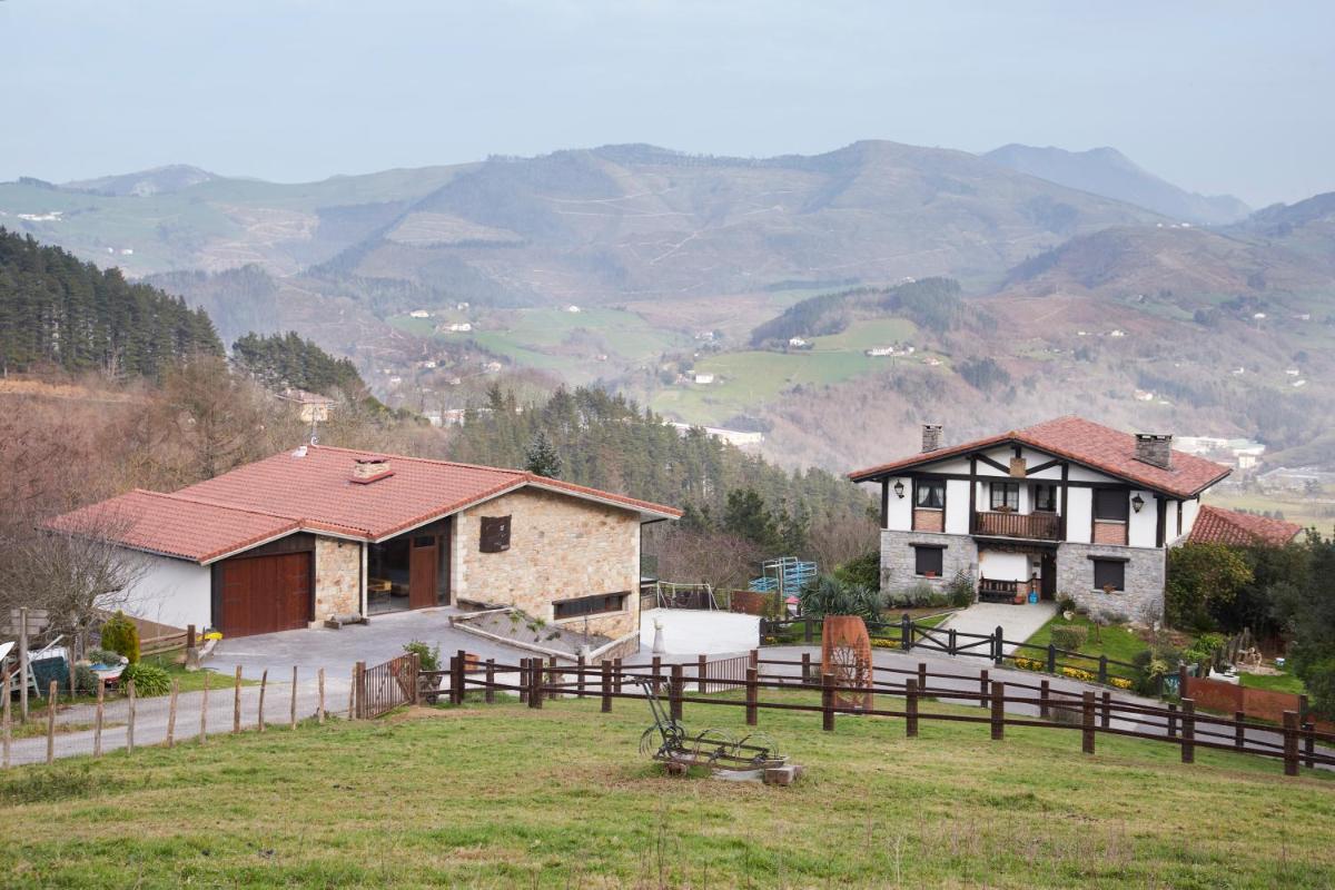 Casa Rural Akei - Basque Stay - Housity
