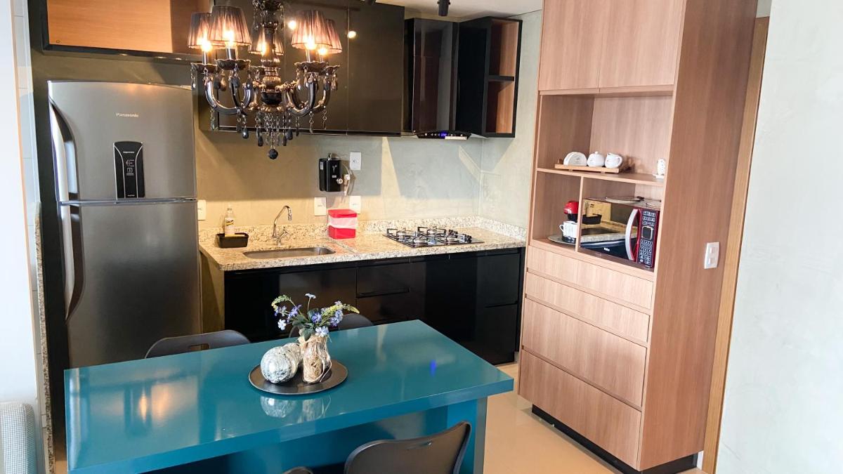 Flat The Expression 1705 - Housity
