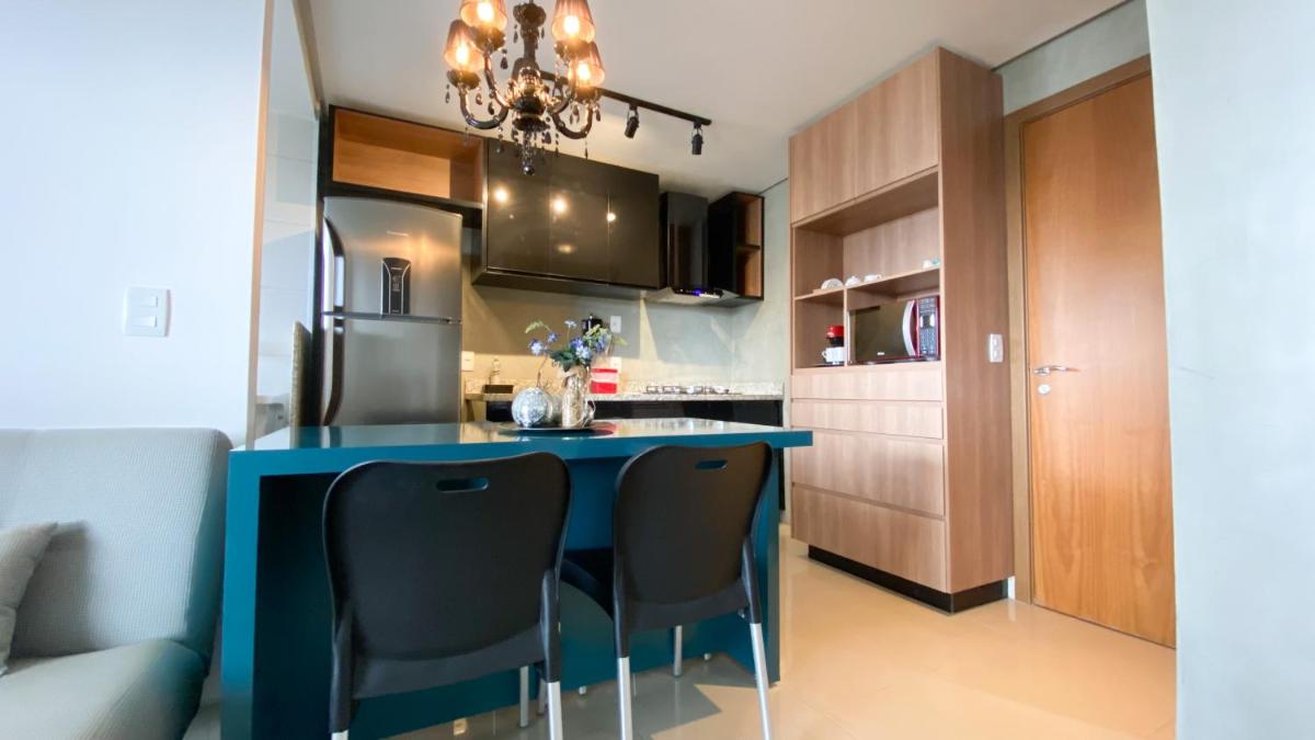 Flat The Expression 1705 - Housity