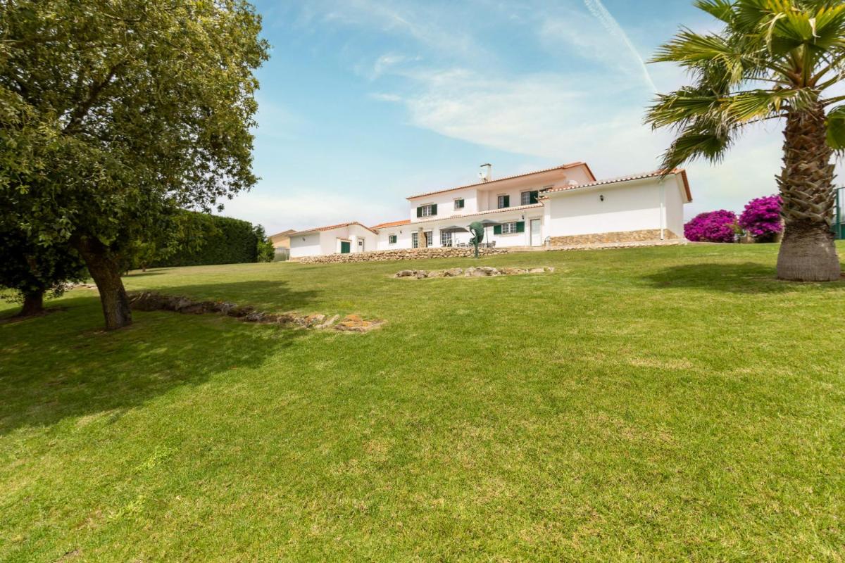Villa Casa Branca - with Private Pool & Big Garden - Housity