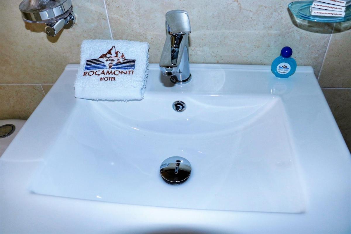 Hotel Rocamonti - Housity