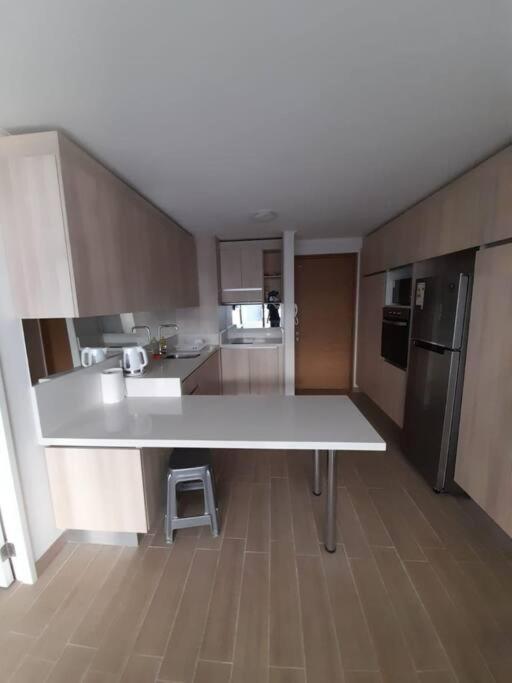 Edifico claro solar piso 16 - Housity