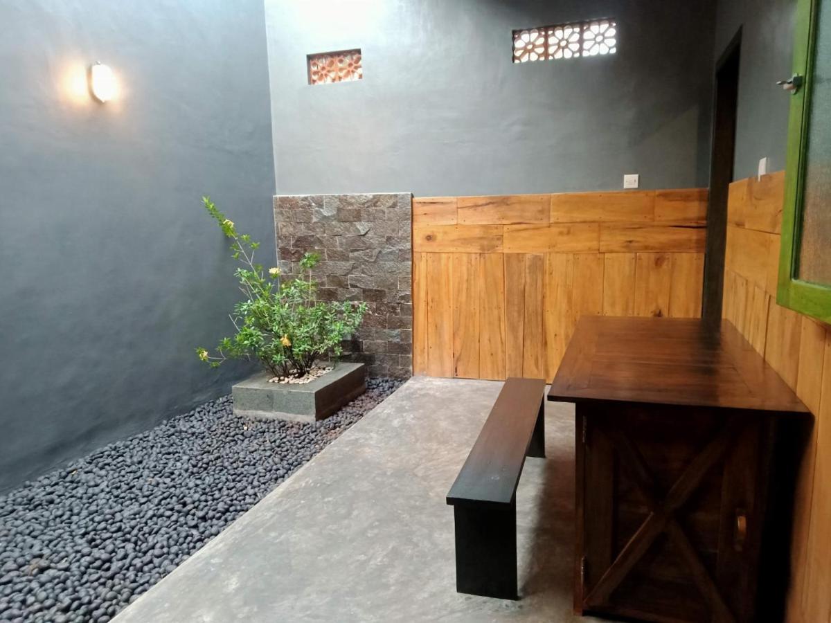 Pine Tree House Jember - Housity