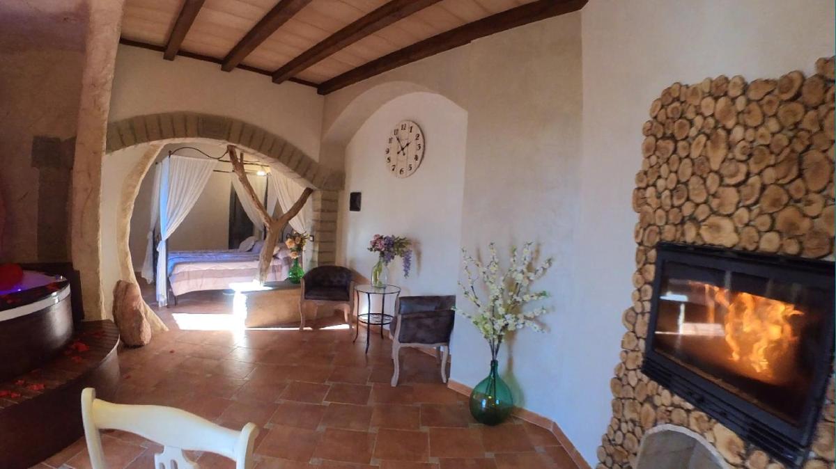Il Giardino dei Flintstones B&B - Hizvo