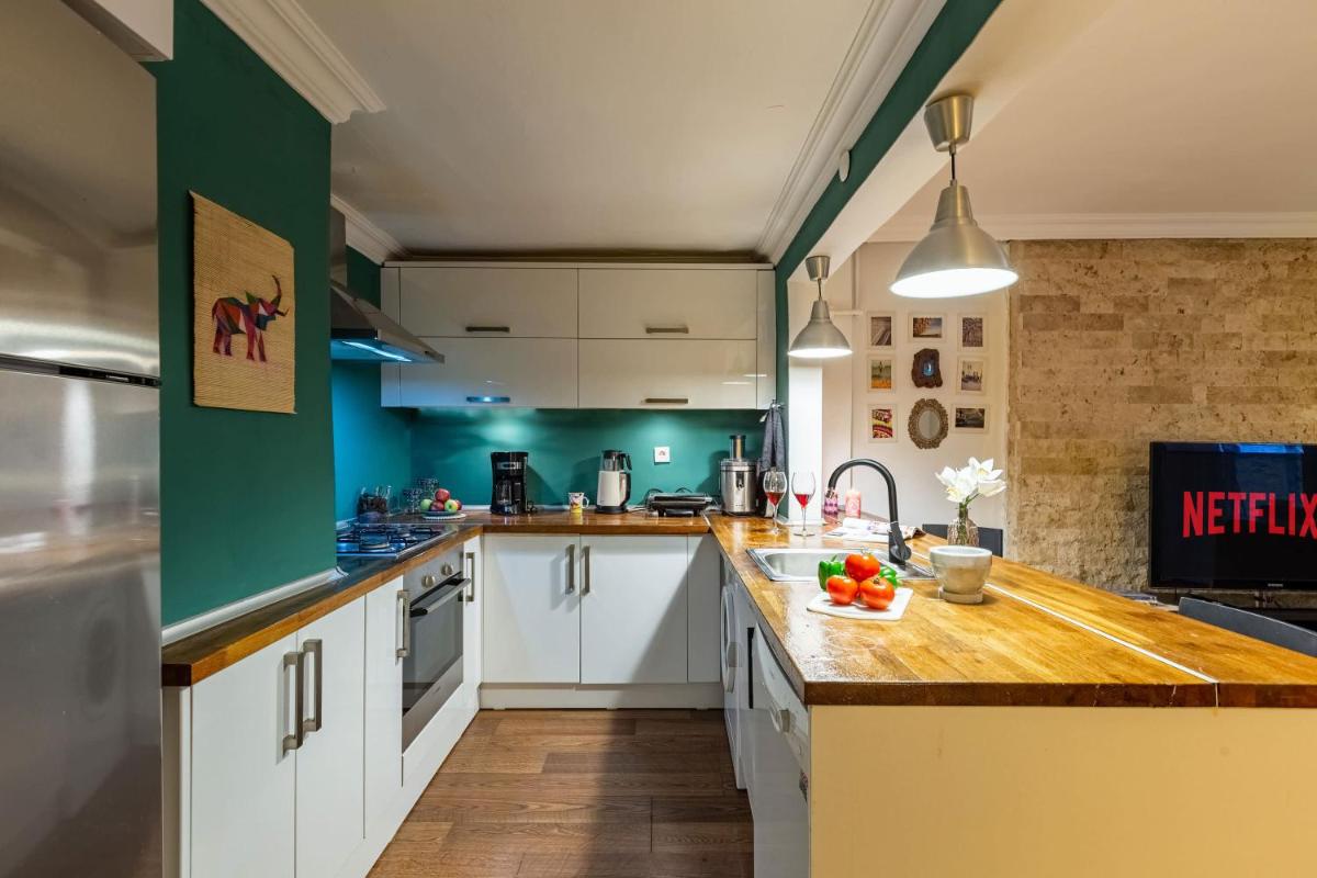 Apartment near Public Transportation in Gungoren - Housity