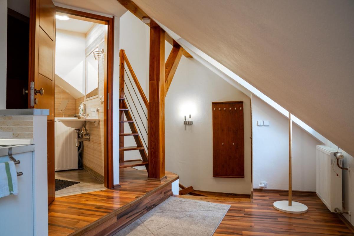 Apartmány V Mlýnské strouze - Housity