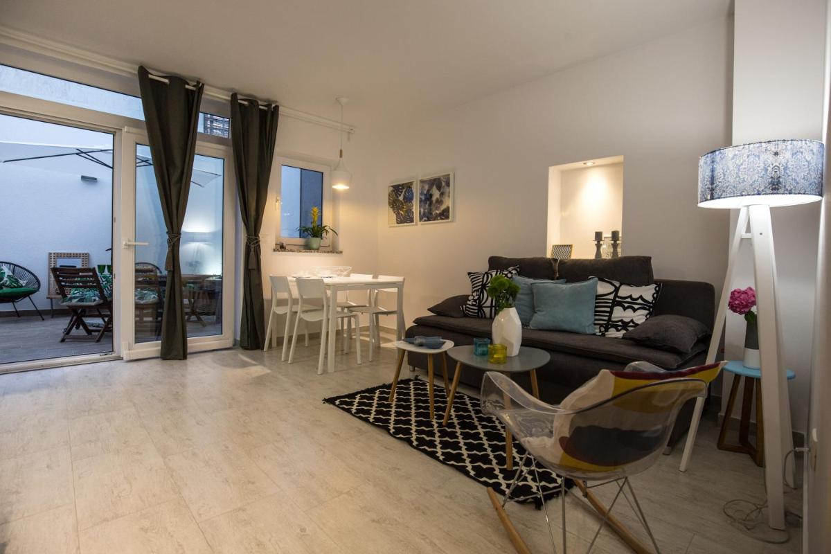 Stay Inn Arena Center - Hizvo