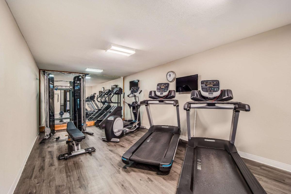 MainStay Suites Florence - Darlington - Housity