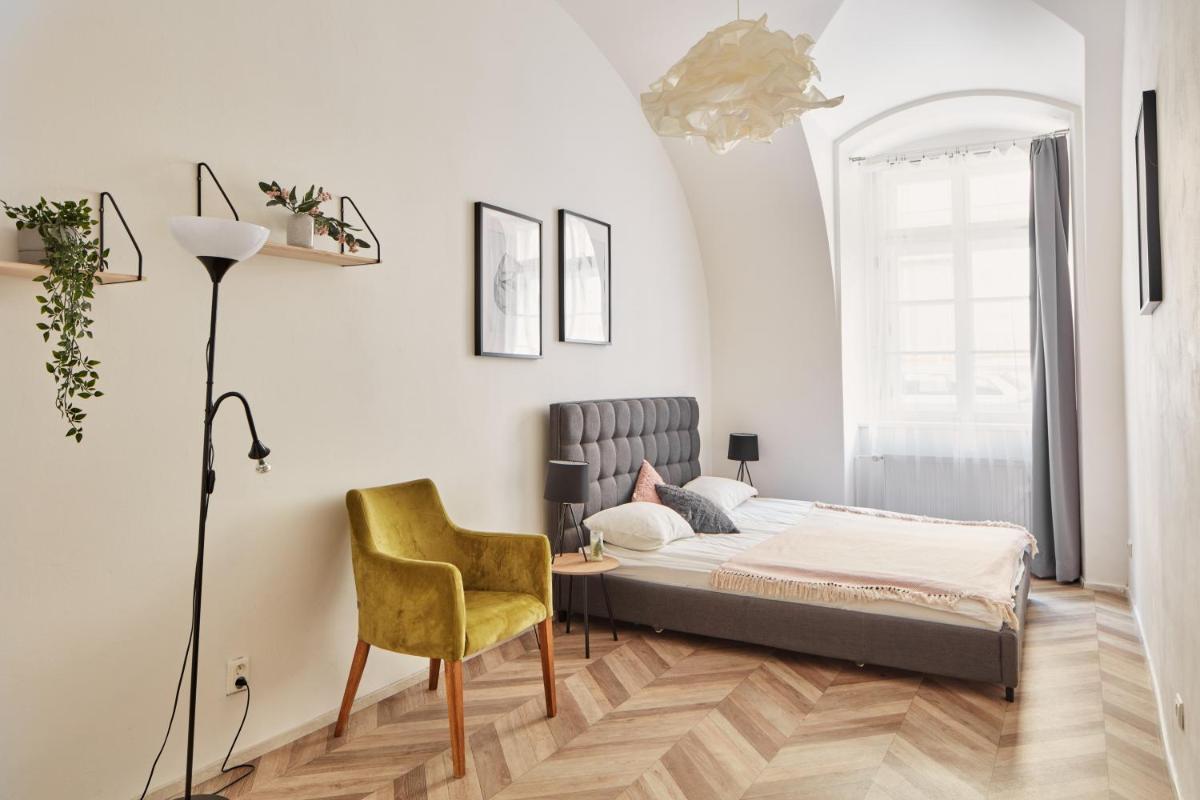 Cozy Flat in New Town by Prague Days - Housity
