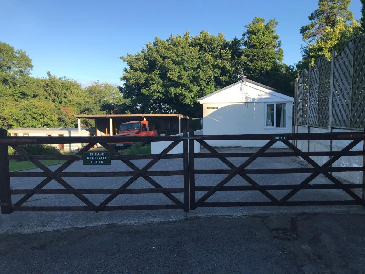 Meadow View Lodge - Housity