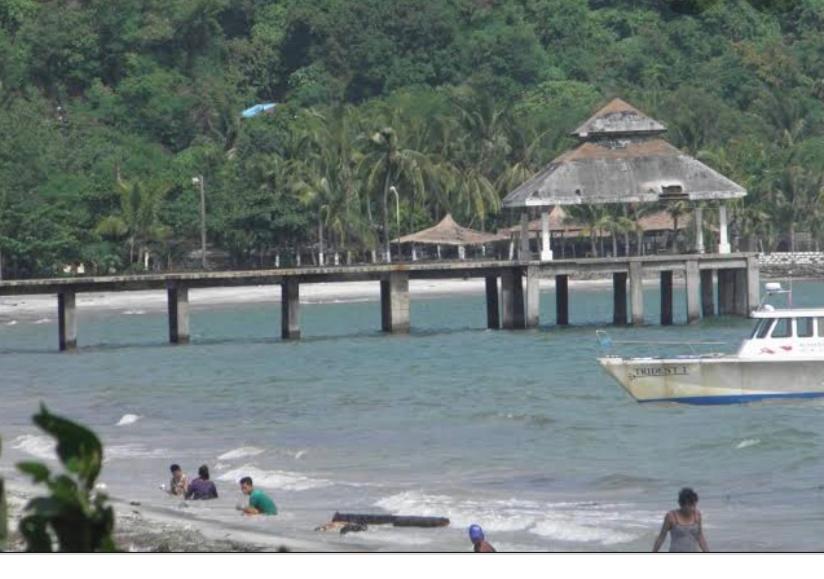 Beachside executive apartment - Housity