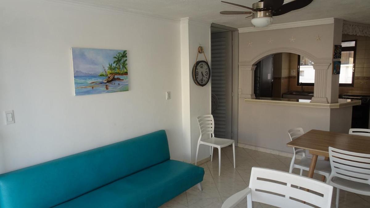 Apartamento Tacoa 701 con vista al mar. - Housity