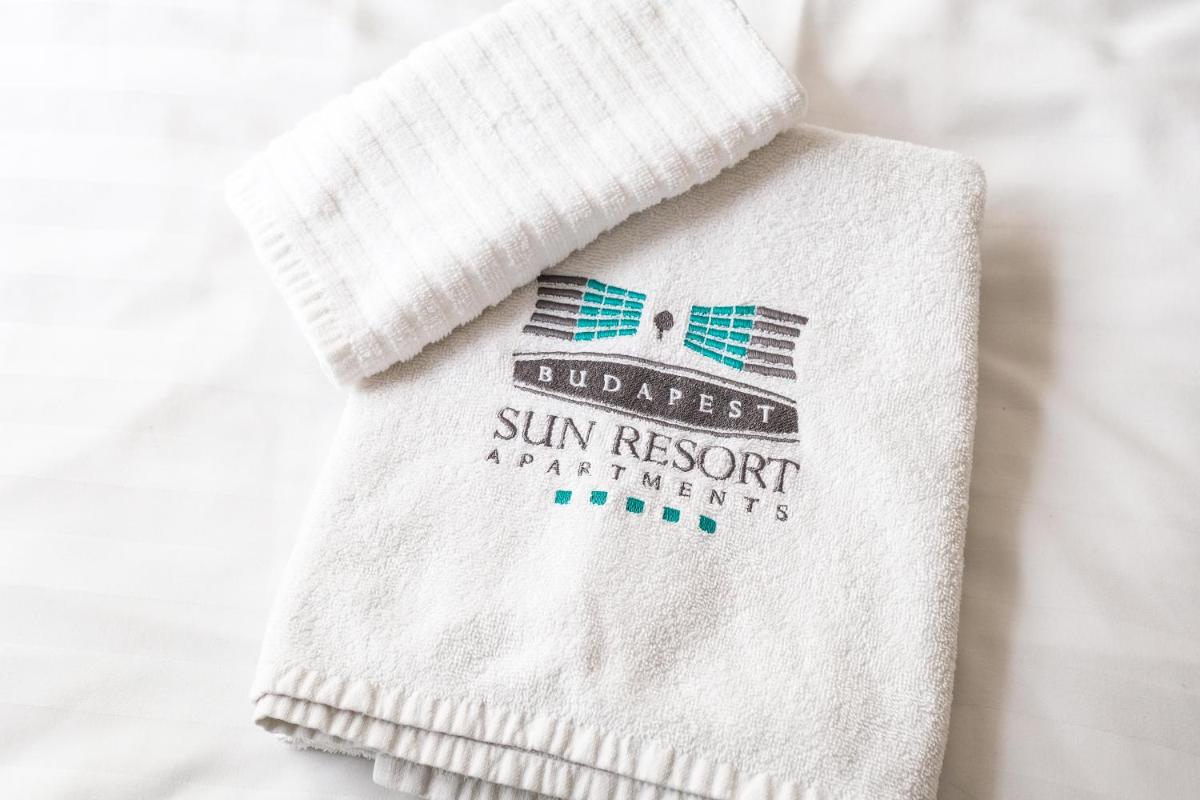 Sun Resort Apartments - Housity
