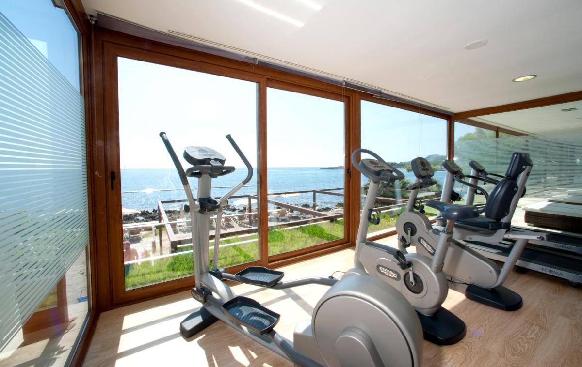 Gimnasio o instalaciones de fitness de Grupotel Aguait Resort & Spa - Adults Only