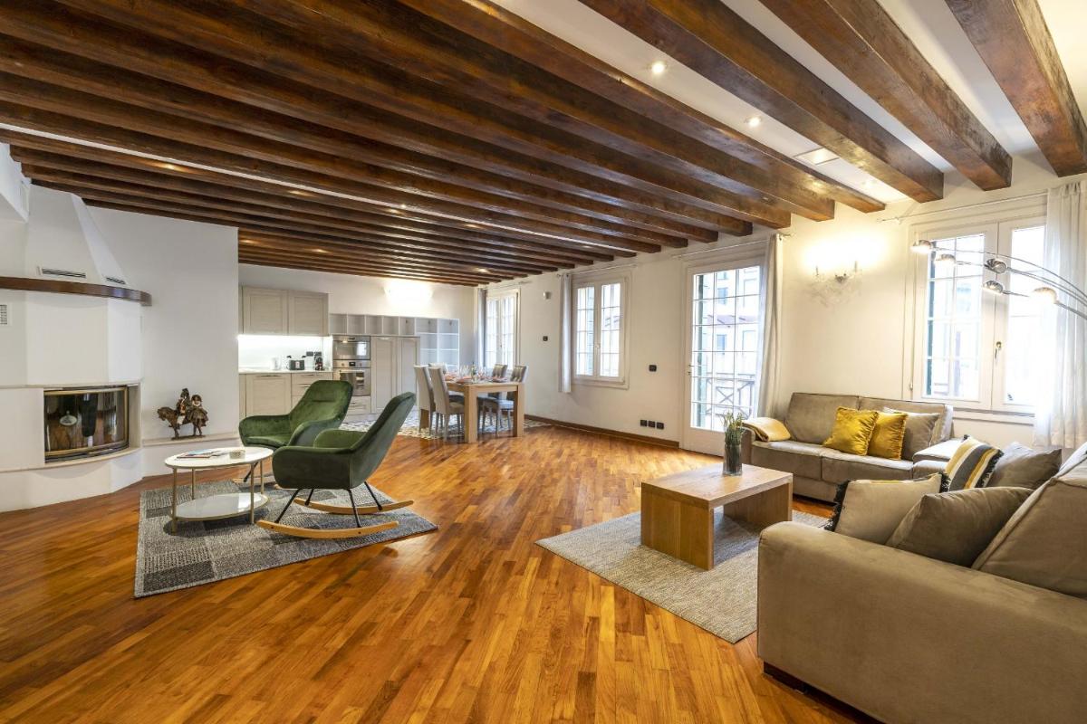 Tolentini Canal View & Terrace by Wonderful Italy - Housity