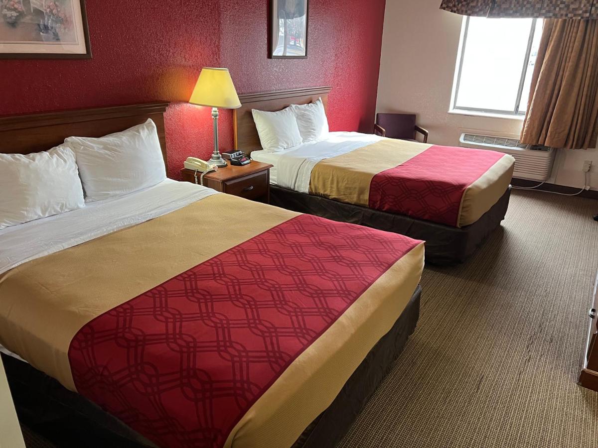 Express Inn & suites - Housity