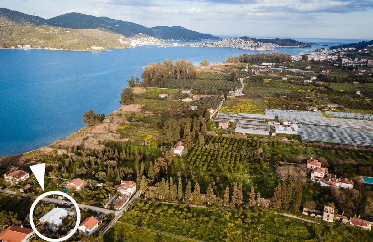 Entire house with garden, 70m from the beach. - Housity