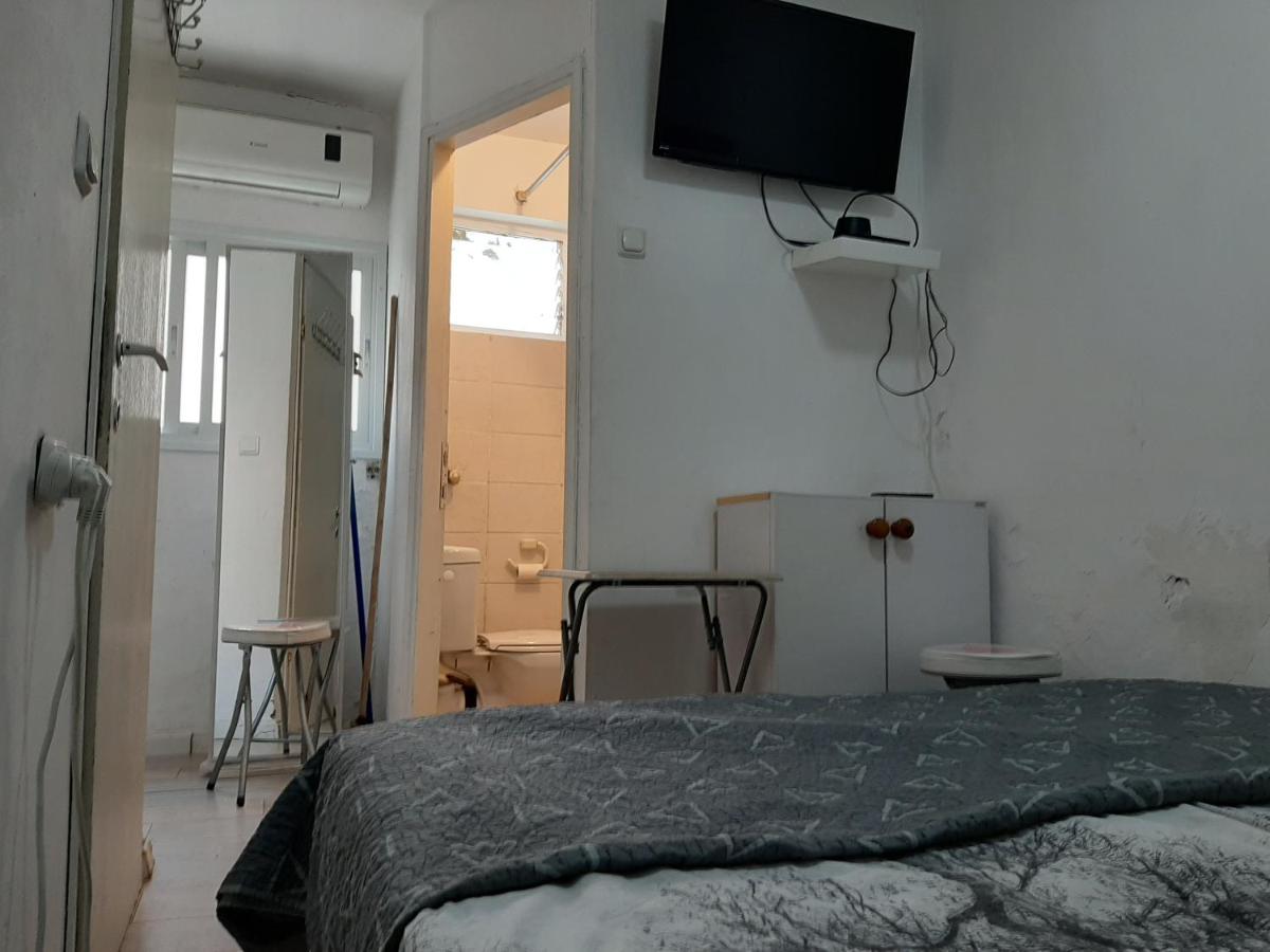 The Surfer's Beach House - Housity
