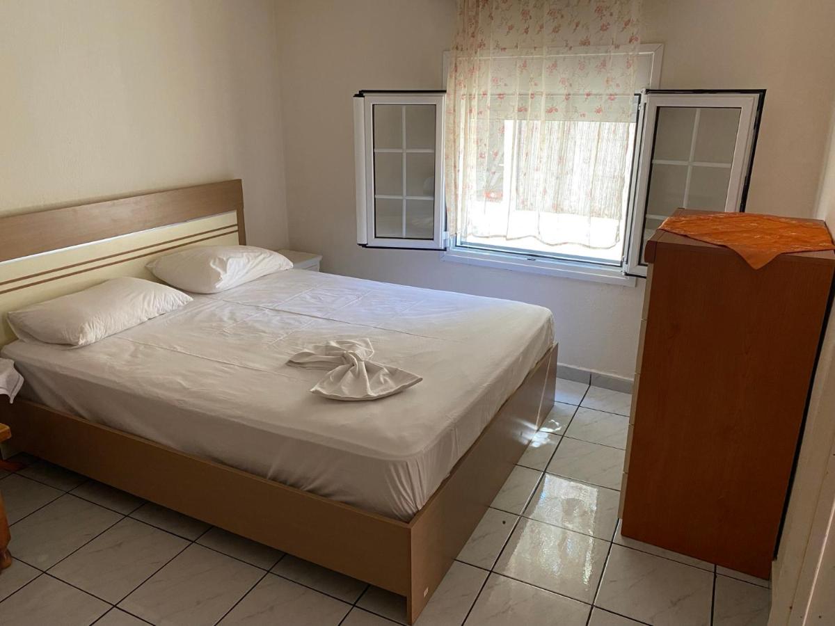 Penelope House - Housity