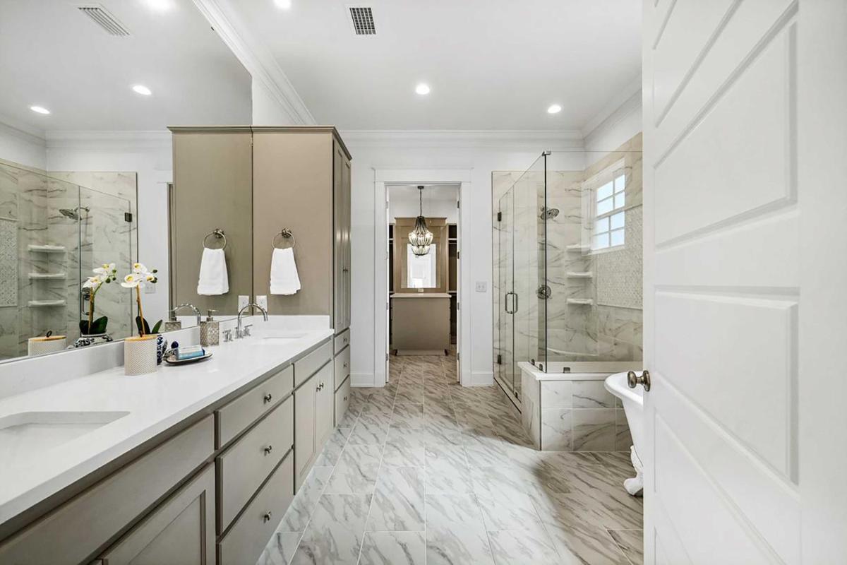 Luxe Fairhope Home with Covered Patio Walk to Bay - Housity