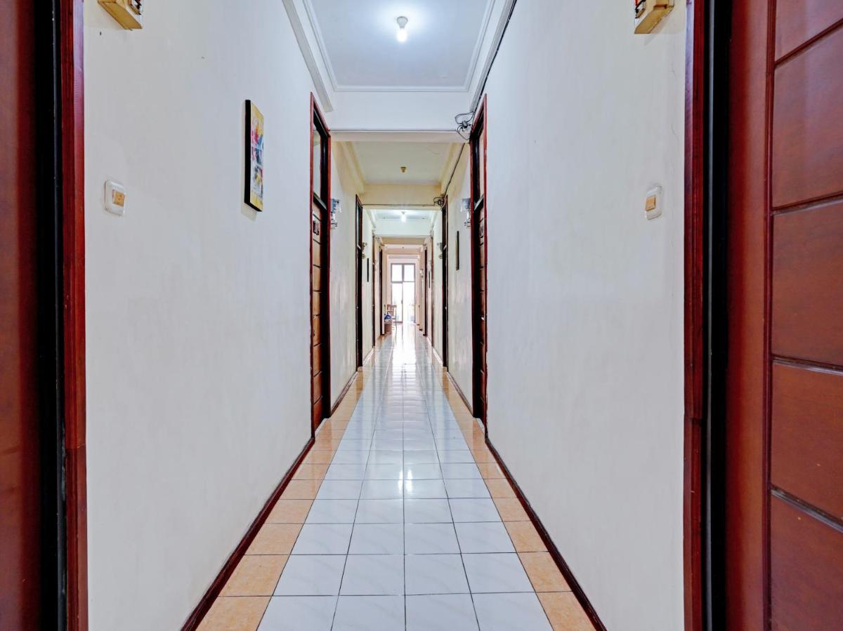 Graha Ara Homestay Syariah RSUD Dr Soetomo Surabaya Mitra RedDoorz - Housity